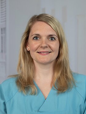 Dr. Priska Finster