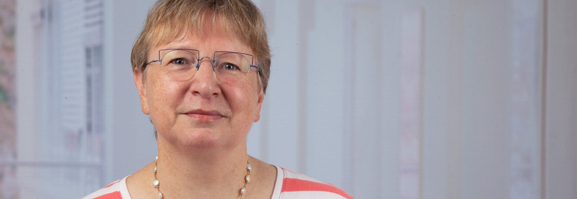 Dr. Barbara Heil