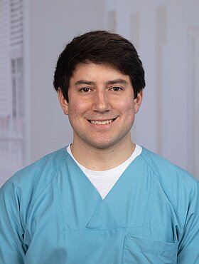 Dr. Tobias Busch
